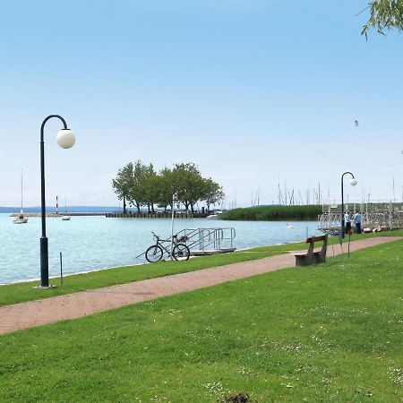 Holiday Home Balatontourist Fuered-3 By Interhome Balatonfüred Exteriör bild